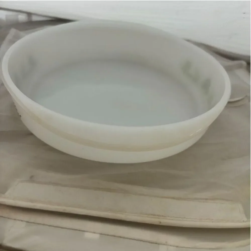 Glasbake green daisy